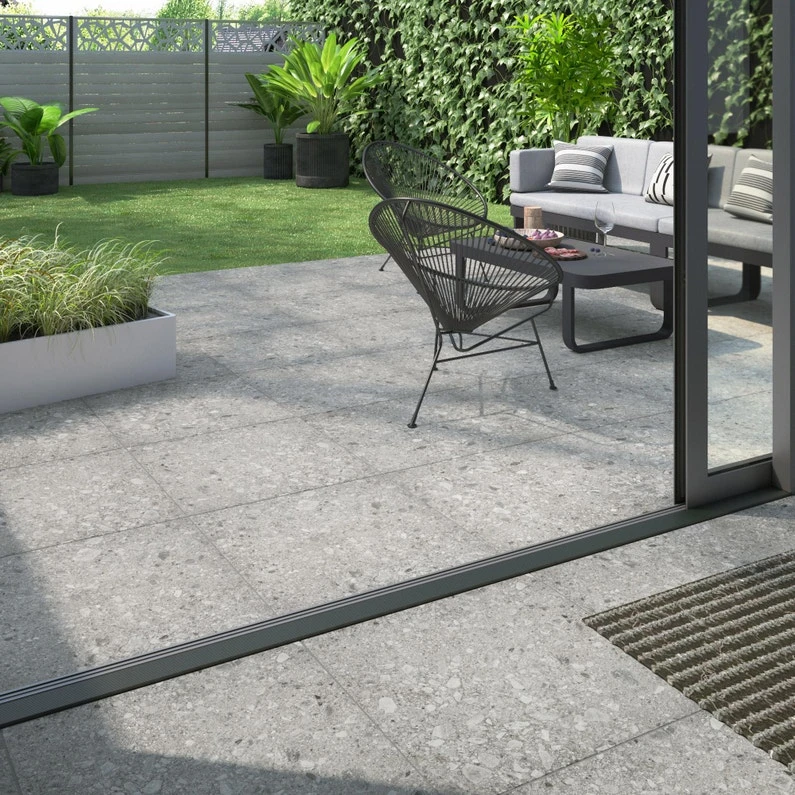 Carrelage Sol Extérieur Intenso Effet Pierre Gris Clair Design L.60 X L.60 Cm 1 Carrelage Sol Extérieur Intenso Effet Pierre Gris Clair Design L.60 X L.60 Cm