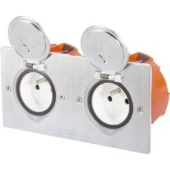 Double Prise Avec Terre étanche, LEGRAND