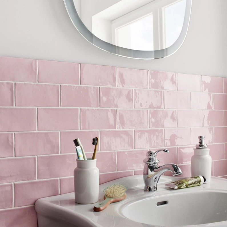 Carrelage Mur Uni Rose Brillant L.7.5 X L.15 Cm, Bakerstreet 1 Carrelage Mur Uni Rose Brillant L.7.5 X L.15 Cm, Bakerstreet